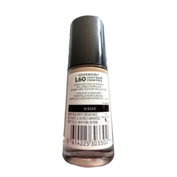 Covergirl Foundation Matte 12 Hour Light Nude L60 1 oz New - Picture 2 of 4
